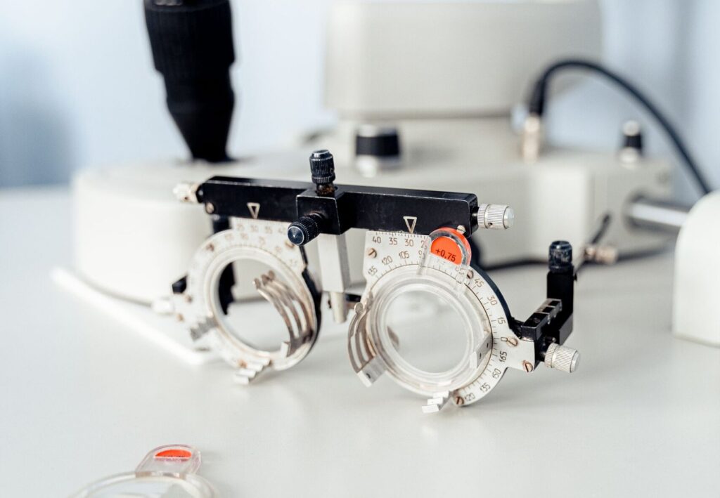 How to Import Optical Lenses & Eyewear from Danyang: Sourcing and Shipping Tips