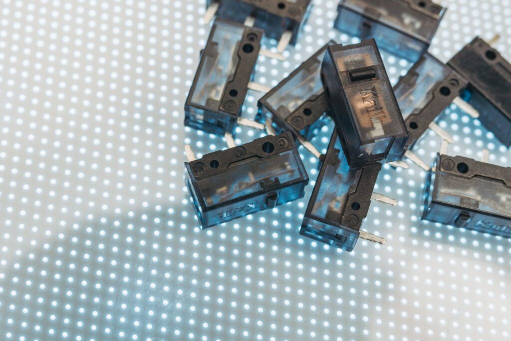 Importing B2B Electrical Components from Liushi: Industrial Freight Solutions