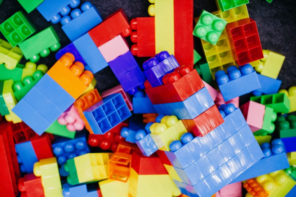 Sourcing & Shipping Plastic Toys from Chenghai: The Complete Logistics Guide