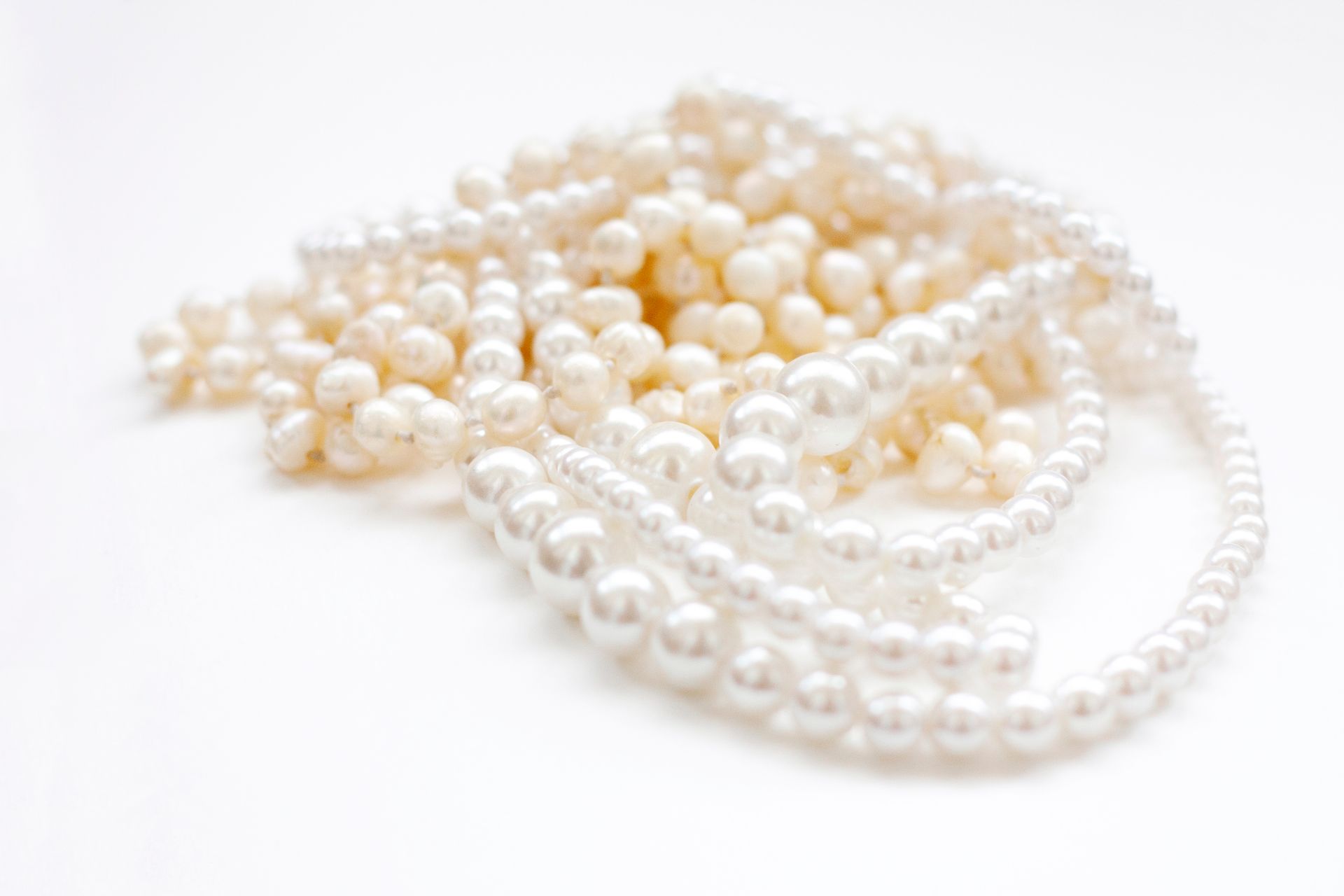 Freshwater pearls beside Chinese market